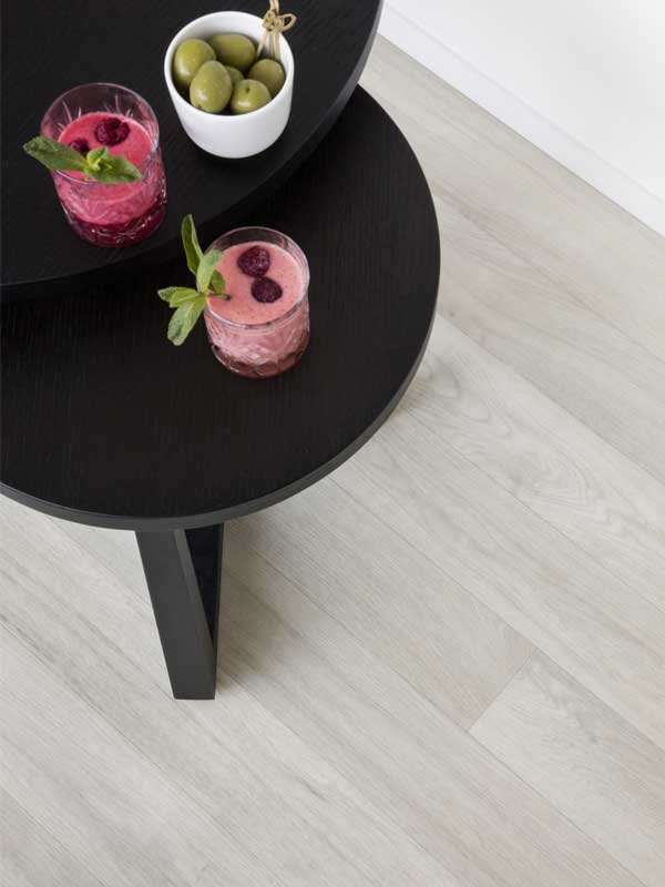 Natural Oak Flooring – 160S_RSH2 Natural Oak Flooring – 160S_RSH2